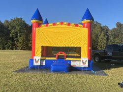 16ft x 15ft Bounce House